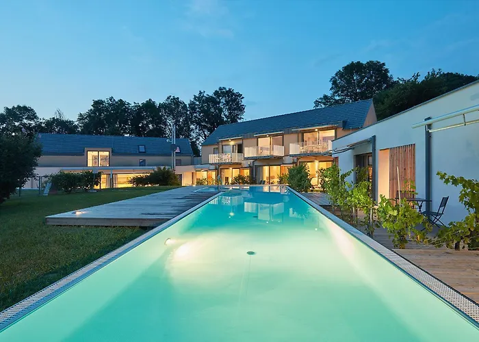 Hideaway An Der Weinstrasse - Pool & Sauna - Anderlage * Spielfeld